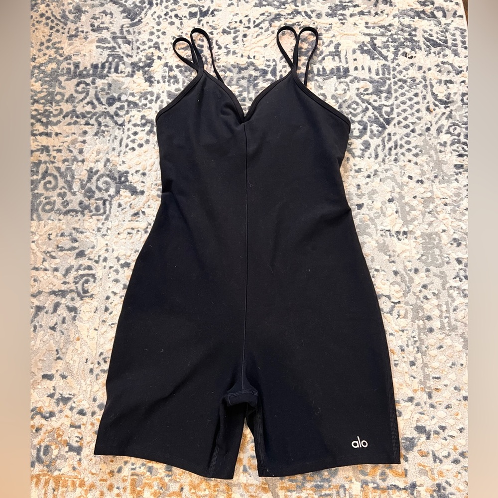 Alo Black Jumper